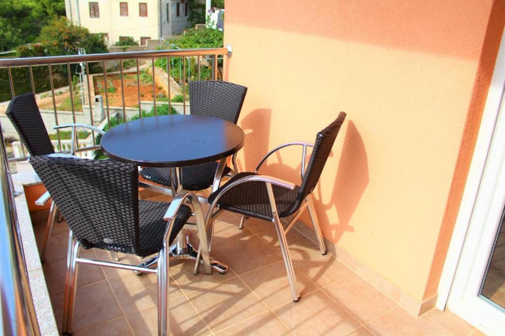 Apartment Visum Primošten Exteriör bild